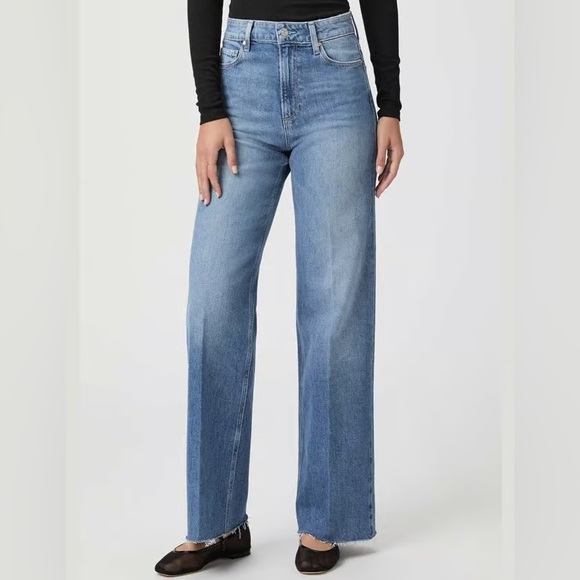 PAIGE Denim - NWT Paige Anessa 31” wide leg jean, color “archives”